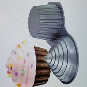 Wilton Giant Cupcake Pan